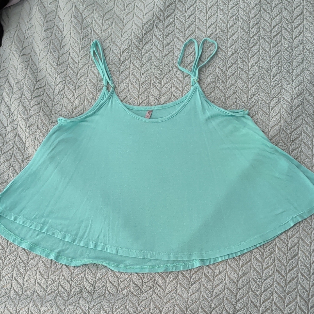 Heart Hips Mint Green Camisole Top